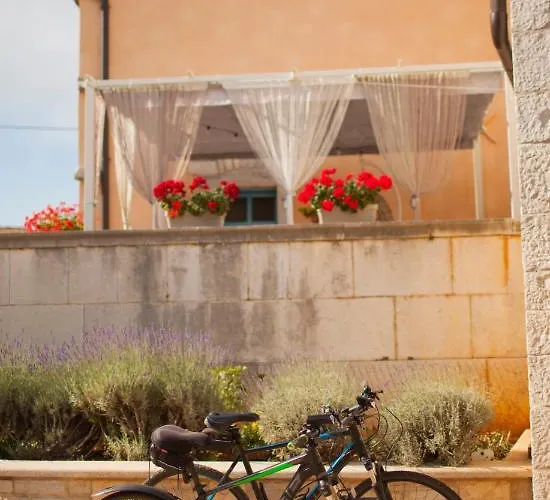 Dvor Strica Grge Lägenhet *