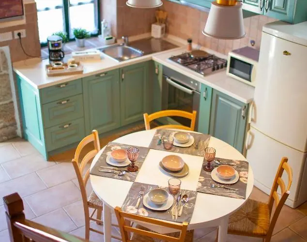 Dvor Strica Grge Kaštelir